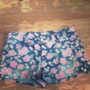 Short shorts with pretty flowers